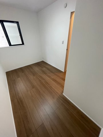 上池田1丁目戸建ての居間・リビング