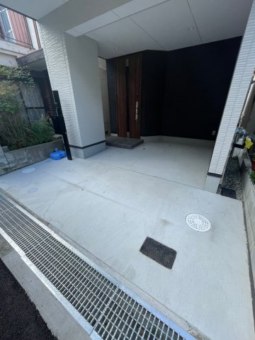 上池田1丁目戸建ての駐車場
