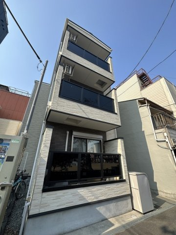 GRANDIR玉出中の外観