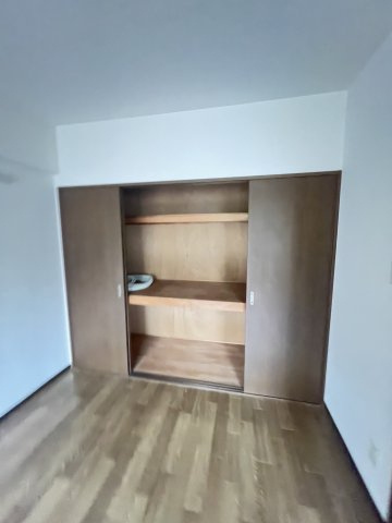 甲南タマタニマンションの収納