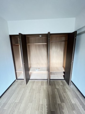 甲南タマタニマンションの収納