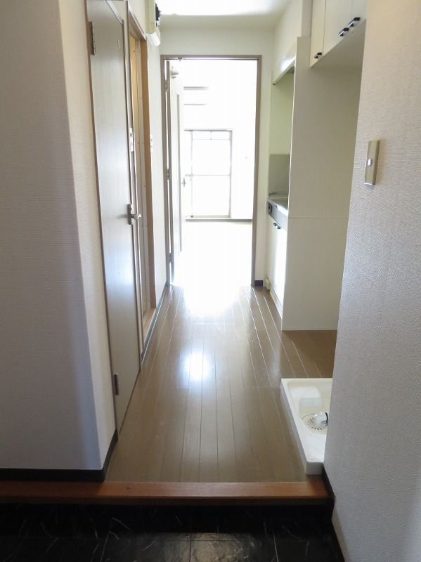 リファレンス住吉の玄関