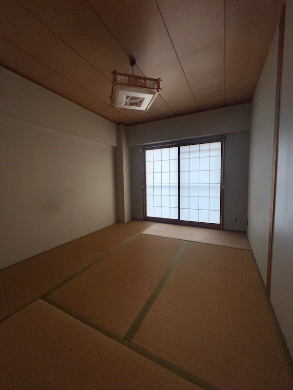 大一マンションの和室