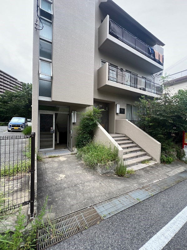 大一マンションの外観