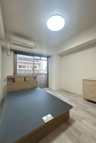 ルミエール瓦屋町の居間・リビング