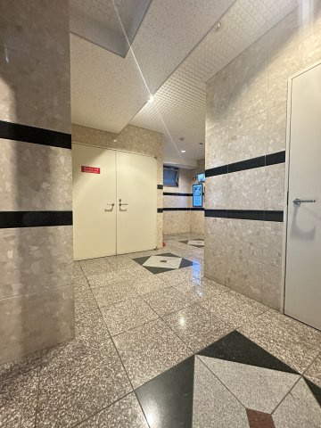 ルミエール瓦屋町の外観