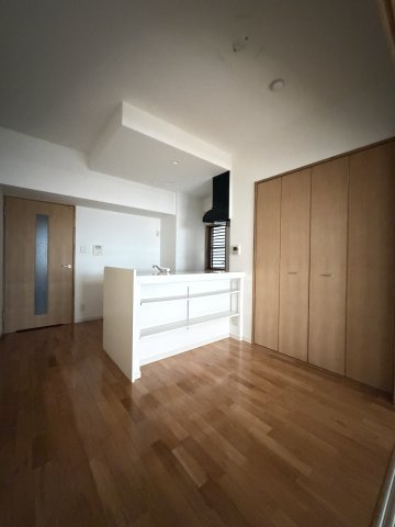 FUKUE BLD 松ヶ枝町の居間・リビング