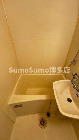 クロスステージ博多駅前の浴室