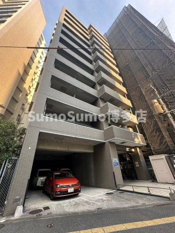 クロスステージ博多駅前の外観