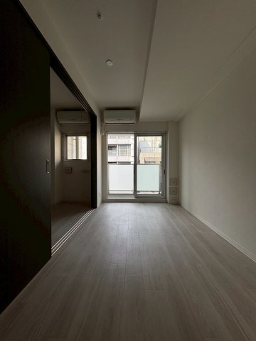 BLAU本町東 (旧 BPRレジデンス本町東)の居間・リビング