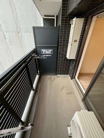 プレサンス谷町七丁目Ⅱのバルコニー
