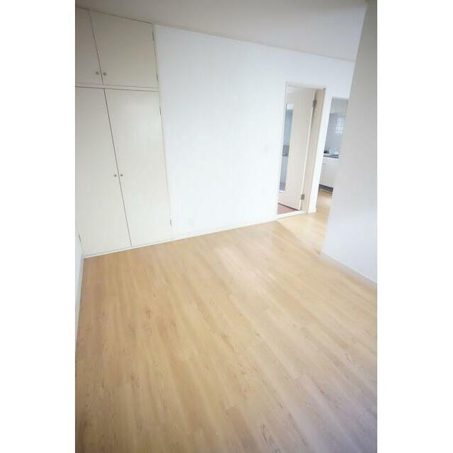 セレンディプティの内装