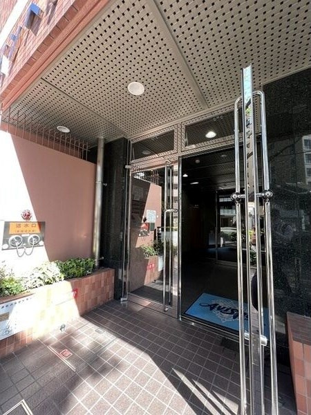 インヘリッツ田原のエントランス