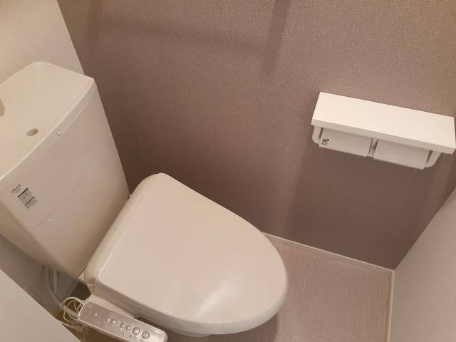 エル　フルーリエⅠのトイレ