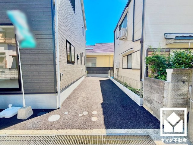 伊丹市山田３丁目の駐車場