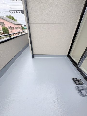 八潮市八潮7丁目　新築戸建　全5棟　4号棟のバルコニー|南向きのワイドバルコニーで洗濯物もたっぷり干せます