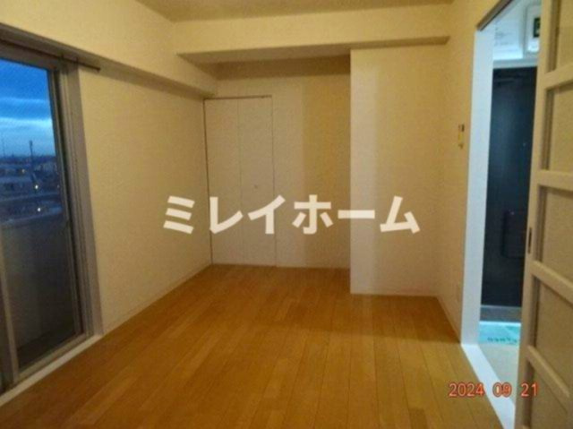 ハイツベルグ上池台の居間・リビング