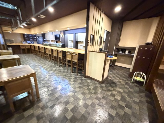 朝日町貸店舗　１Ｆのロビー