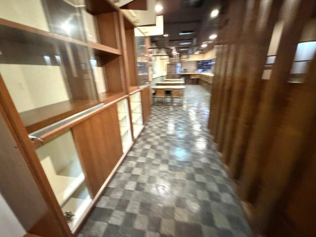 朝日町貸店舗　１Ｆのロビー