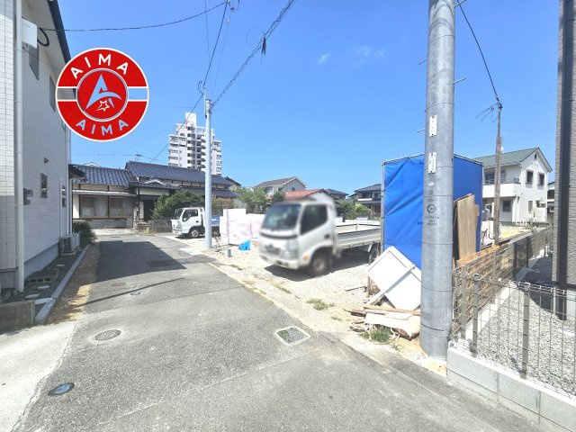 福津市西福間3丁目第1-4棟（4号棟）の前面道路含む現地写真|見学の時間などお気軽にお問い合わせ下さい。