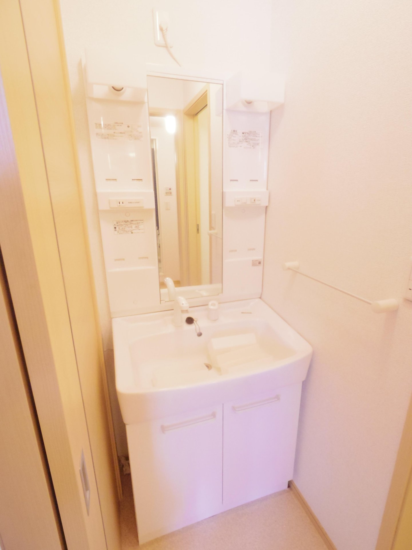 ピアフィールドⅡの洗面所|※同仕様写真です