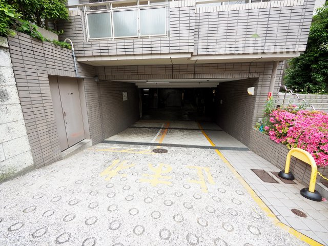 【駐車場】 | プレスティージュ目黒東山