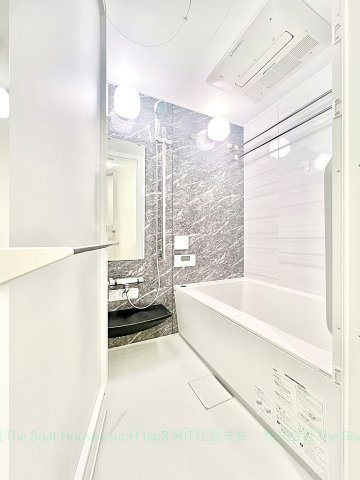 プレサンス広小路通 葵の浴室