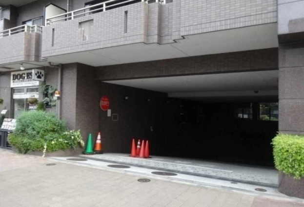 【駐車場】 | 朝日白金台マンション
