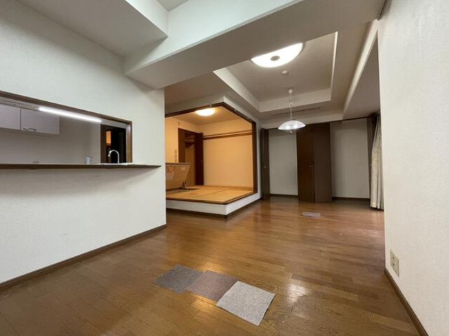 【居間・リビング】 | 朝日白金台マンション