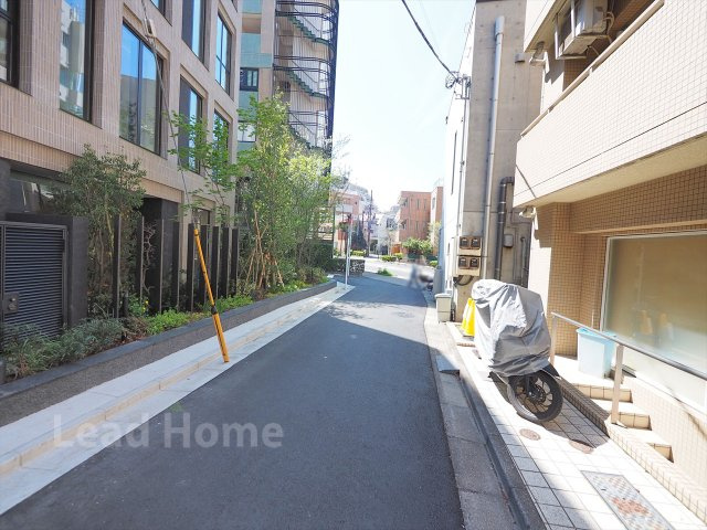 【その他】 | グランリビオ恵比寿 | 前面道路