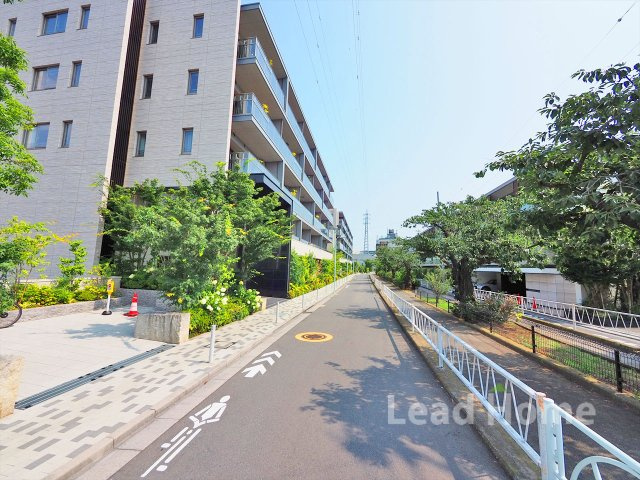 【その他】 | プラウド都立大学 | 前面道路