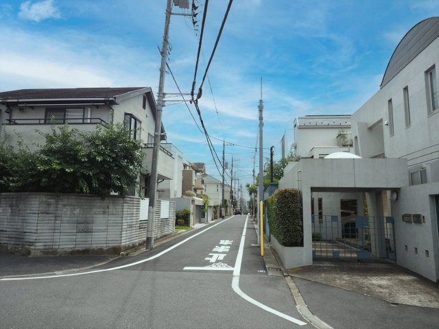【前面道路含む現地写真】 | 目黒区東が丘1丁目