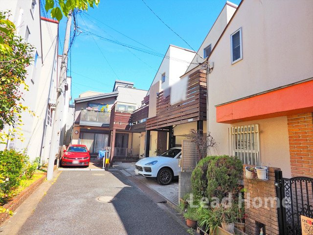 【前面道路含む現地写真】 | 目黒区青葉台1丁目