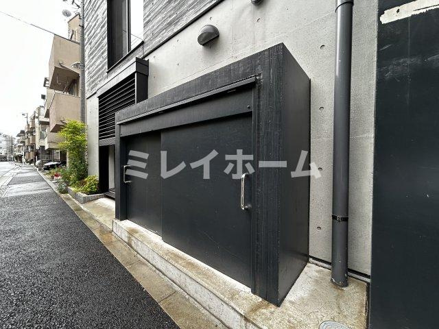 アグレシオ品川大井のエントランス