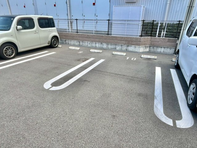 ファンド今宿Ⅰの駐車場