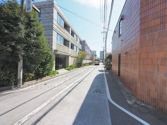 【その他】 | パークホームズ下目黒 | 前面道路
