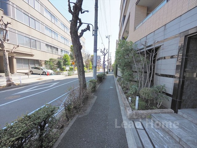 【その他】 | ドレッセ碑文谷 | 前面道路
