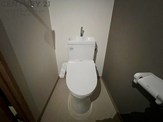 ウォシュレット付きのトイレです♪