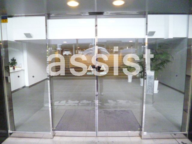 イクサージュ目黒のエントランス