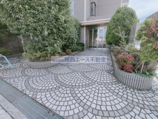 【エントランス】 | プレミールコート