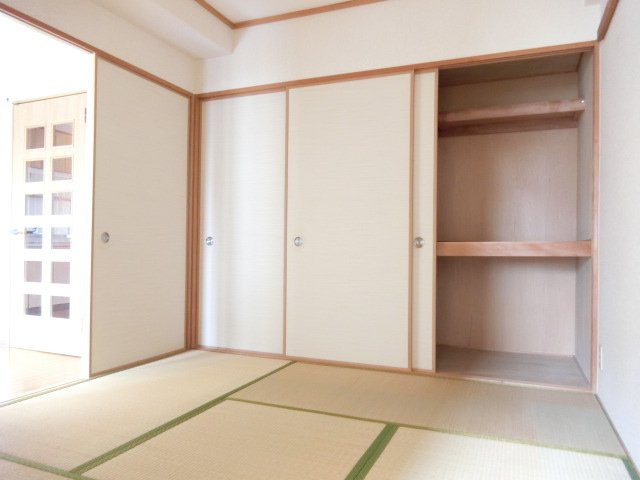 ボンメゾンフタバの内装