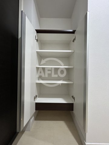アーデン京町堀イーストの収納|アーデン京町堀イースト　下駄箱