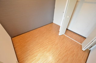 マンションヴィーガの洋室