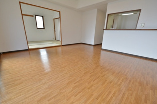 マンションヴィーガの居間