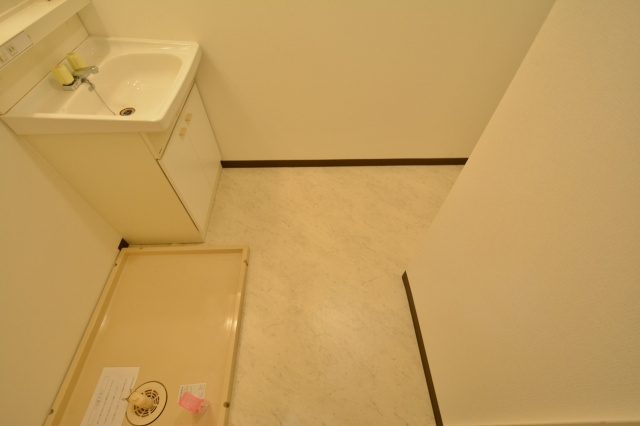 独立洗面化粧台付きでおすすめです！