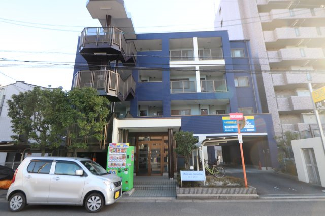 ドミールカメリアの外観