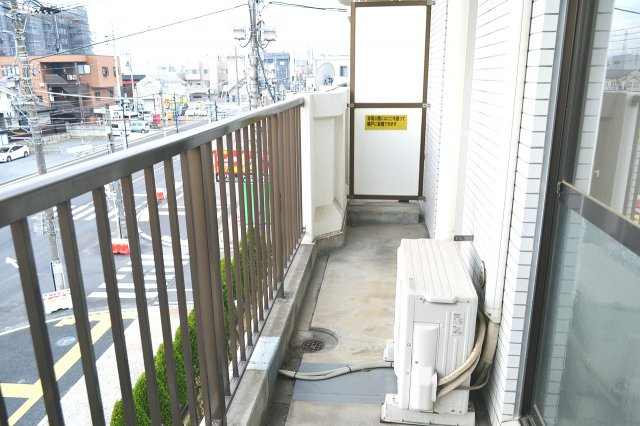 パラシオン糀屋のバルコニー|開放的で明るい空間を演出してくれるバルコニーです