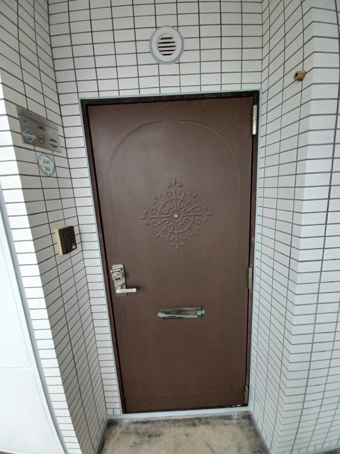 パラシオン糀屋の玄関