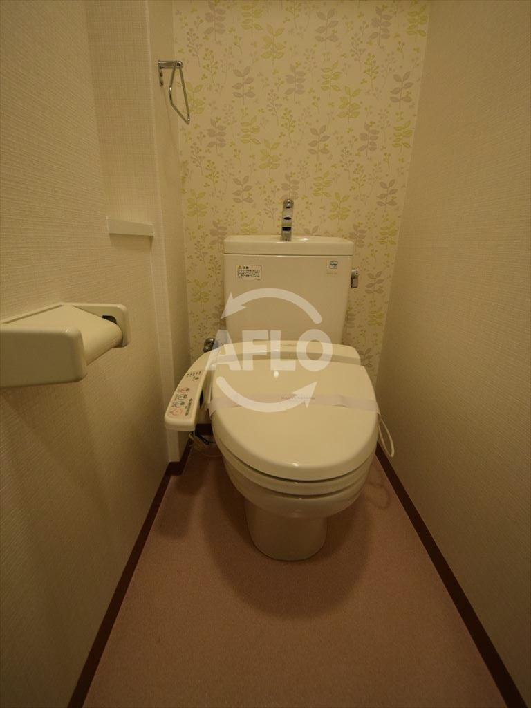 ロジュマン浪速のトイレ|ロジュマン浪速　温水洗浄便座