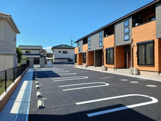 【駐車場】 | ヒカルサ　甲斐名取